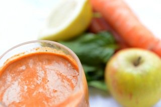 Lemon, apple, ginger and carrot juice