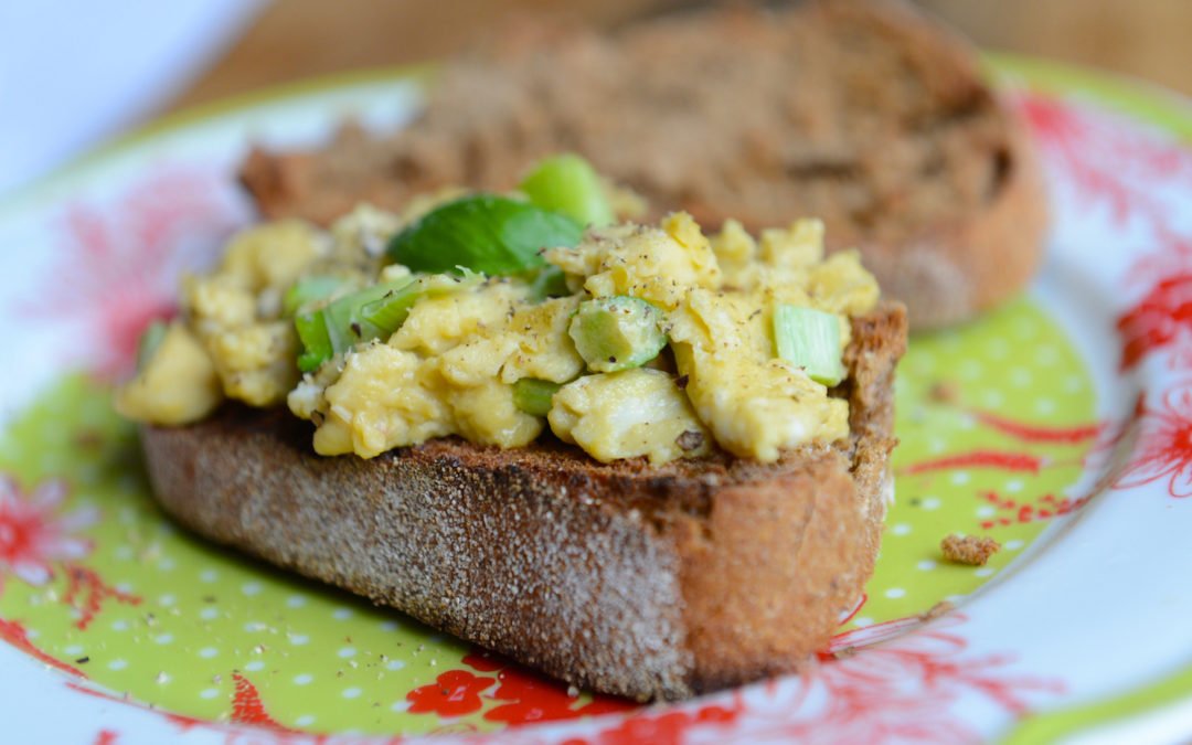 Scrambled Egg on Rye Bread