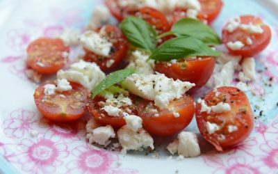 Cherry tomato and feta bites