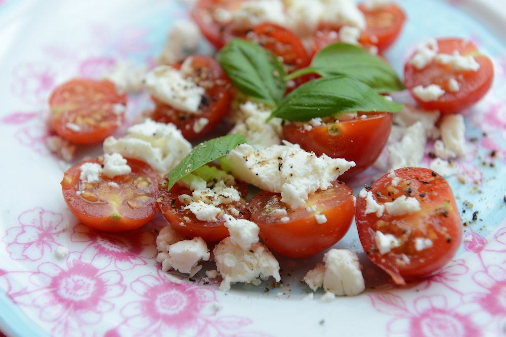 Cherry tomato and feta bites