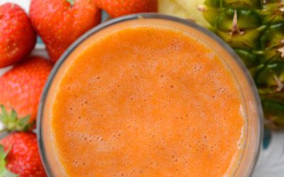 Pineapple and Strawberry Smoothie