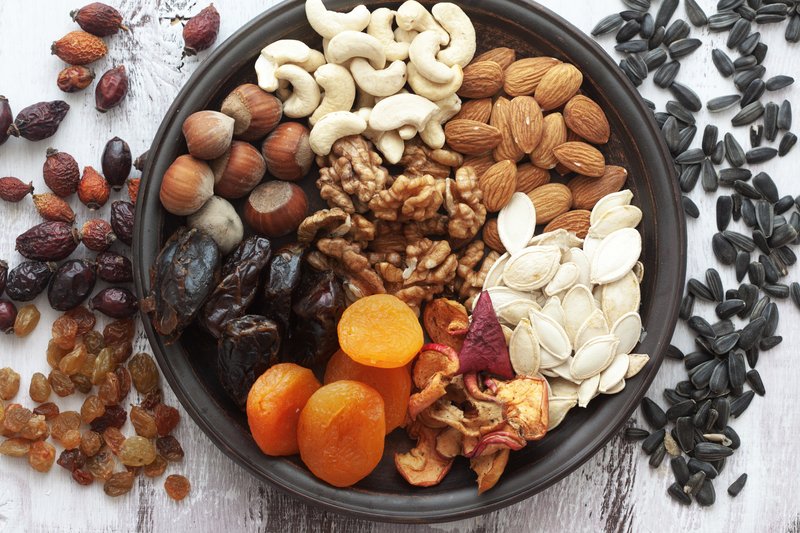 Nuts and seeds with dried fruit